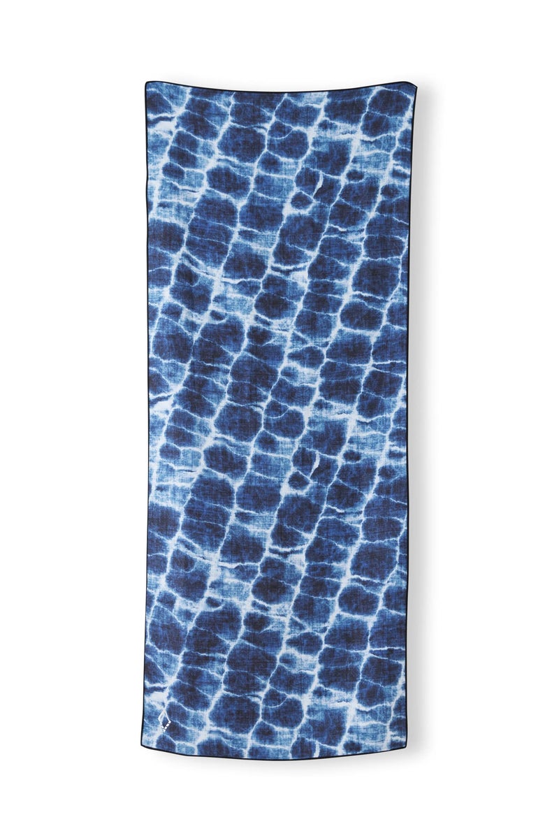 Nomadix Original Towel - Perfect for Beach, Pool, Travel, Camping, Yoga - Made with Recycled Materials - Super Absorbent - Sand Resistant - Poolside Black - 72.5x30 - Image 4